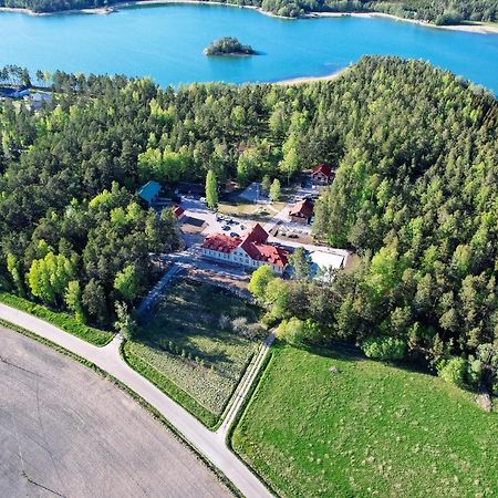 Gammelgard Pizza & Padel Resort Науво Екстериор снимка